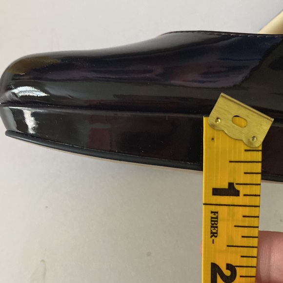 New Ellen Tracy Platform Pumps - Picture 6 of 10